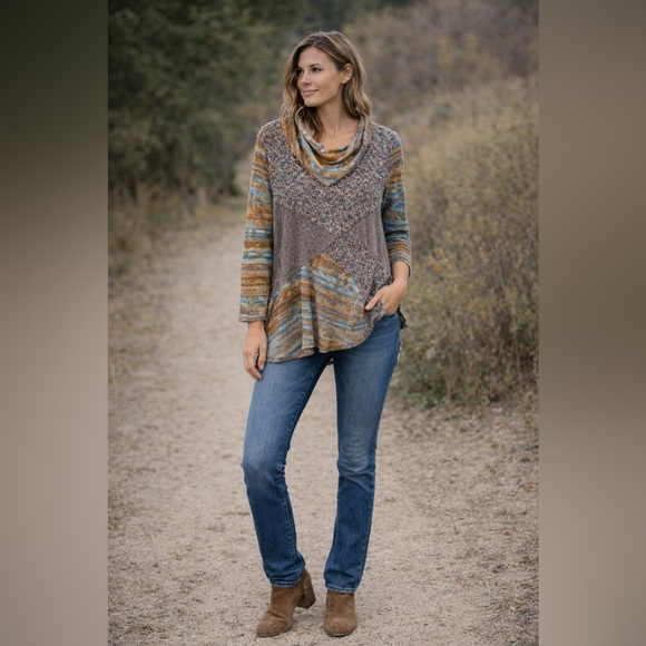 Feralei Tops - Feralei Boho Patchwork Knit Tunic Top Womens Size M Artsy Asymmetrical Lagenlook